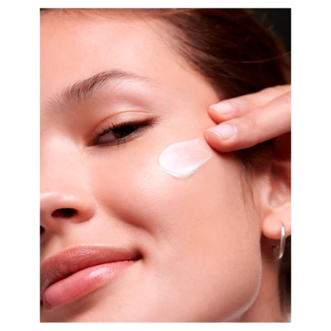 Garnier Skinactive Vitamin C Brightening Day Cream 50ml - Image 5