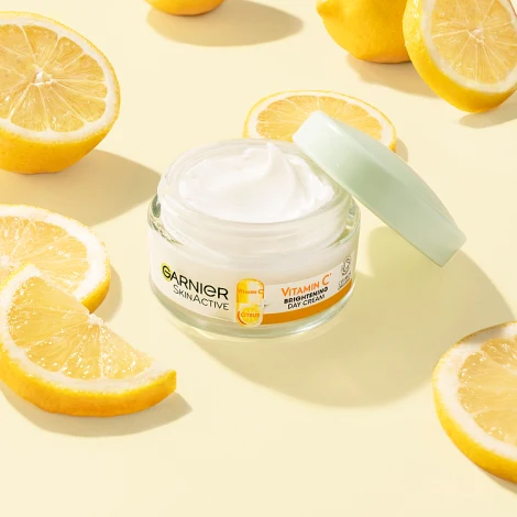Garnier Skinactive Vitamin C Brightening Day Cream 50ml - Image 6
