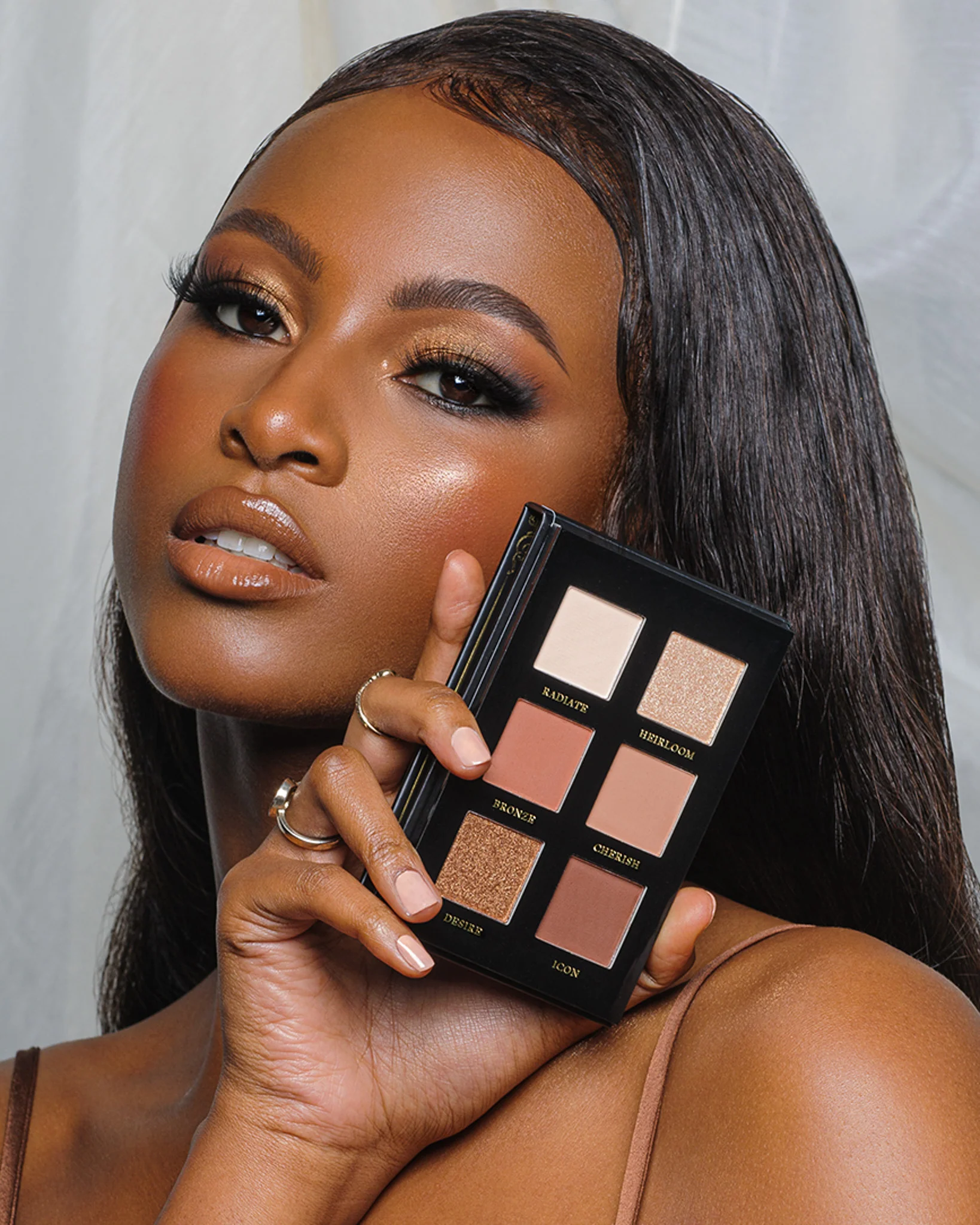 Kash Beauty Burnish Bronze Palette - Image 2
