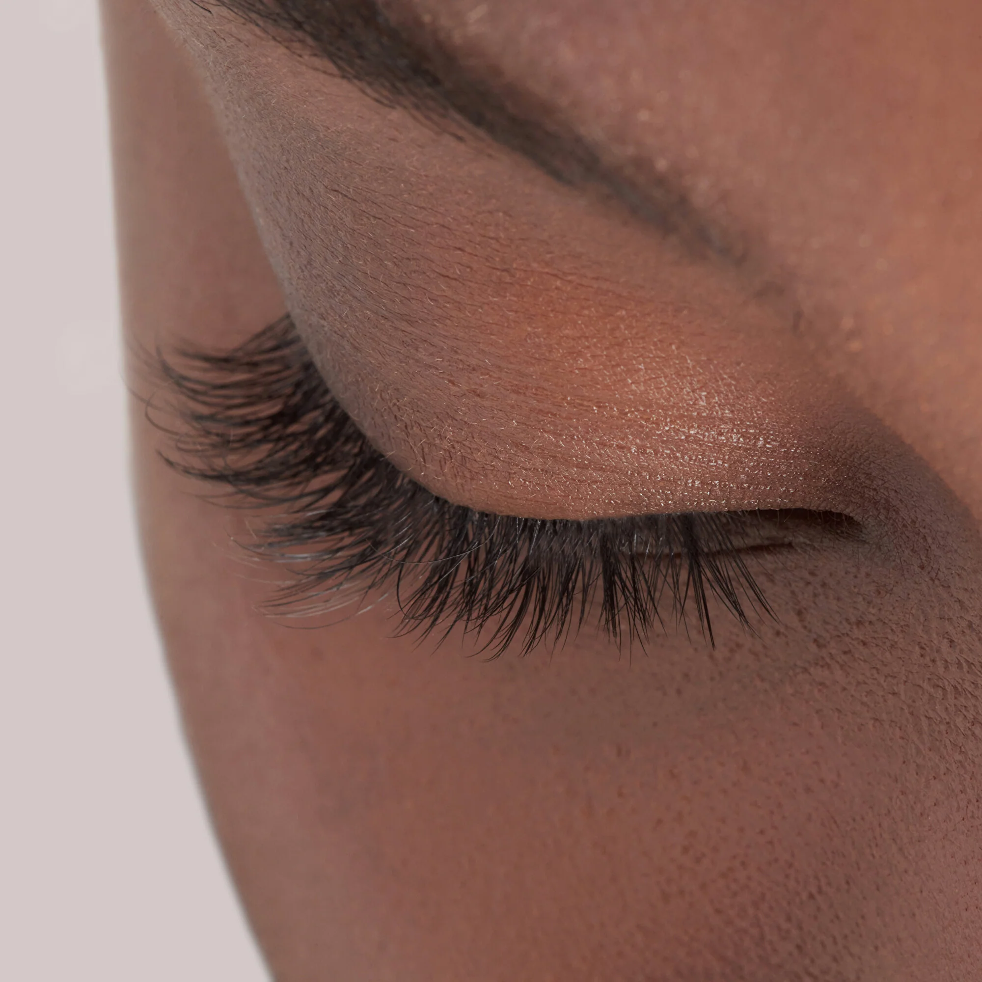 KISS imPRESS Press-On LongLasting False Eyelashes 01 - Image 2