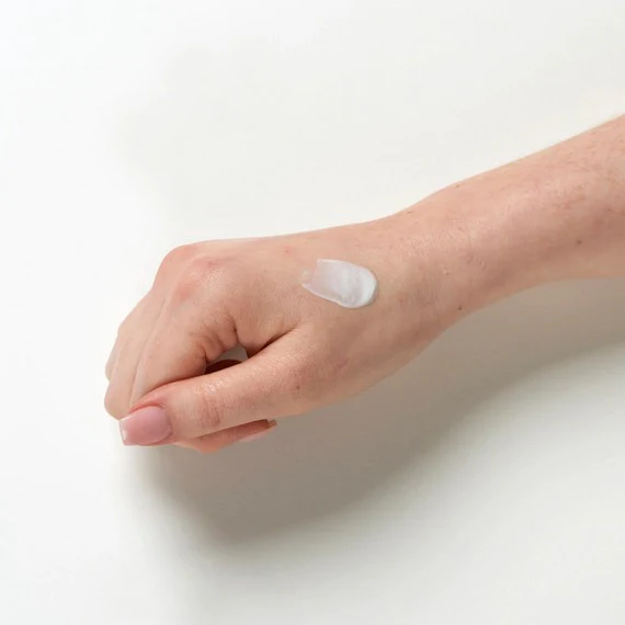 Ultrasun 30 SPF Face 50ml - Image 3